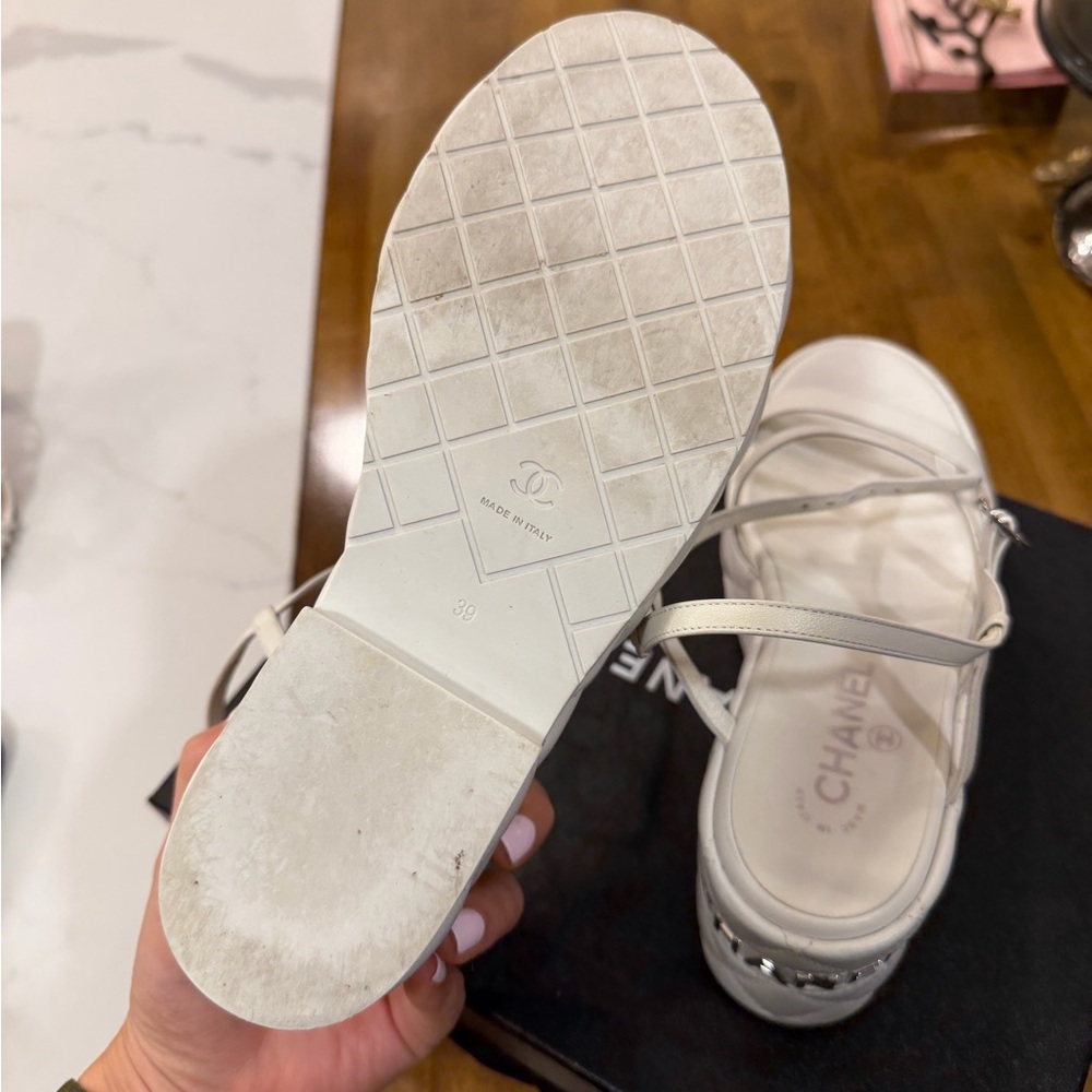 CHANEL White Quilted Heeled Sandals - Picture 5 of 7